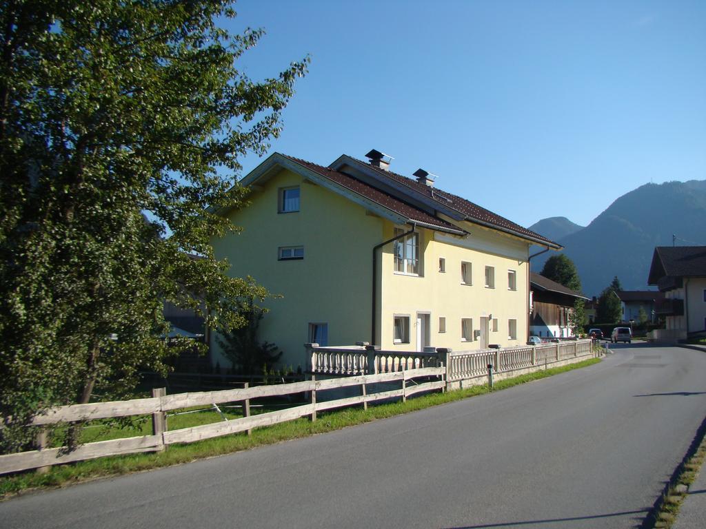 Ferienwohnung Kochl Munster Bagian luar foto